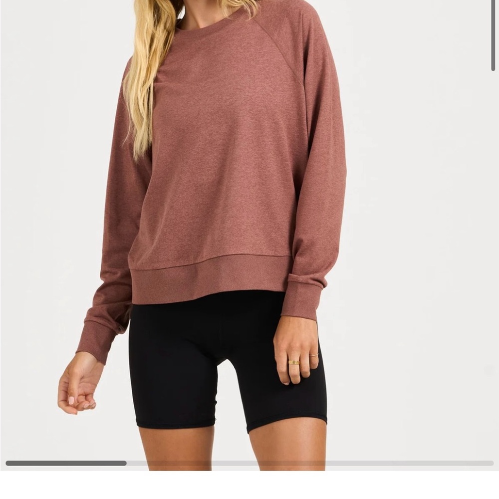 Vuori Long Sleeve Halo Crew